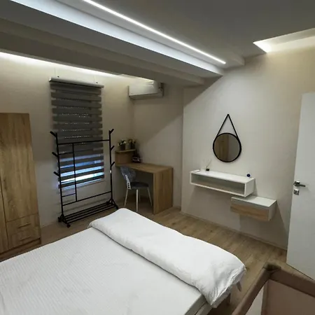 The Urban Nest Cozy 2br Ap Szkopje
