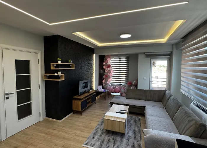 The Urban Nest Cozy 2br Ap * Escópia