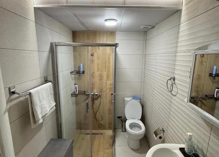 The Urban Nest Cozy 2br Ap Apartment *